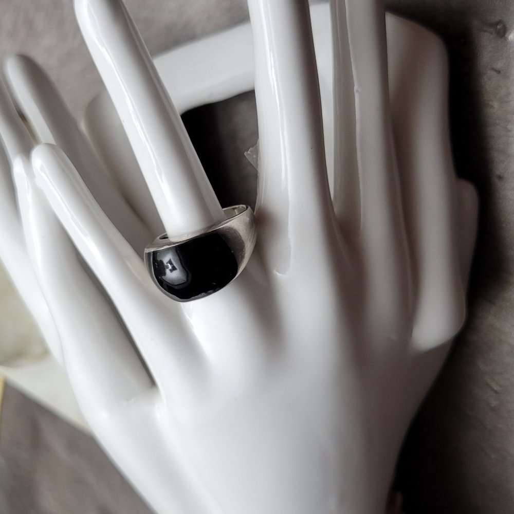 925 Wide 4/8" Dome Ring Faux Onyx Enamel SIZE 8